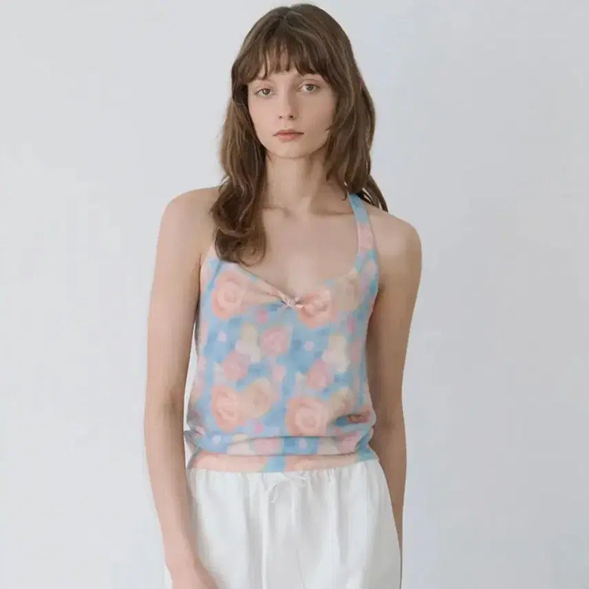 [BUNJANG] Sinoon Rose Floral Knit Halter Top (Blue) / 시눈 sinoon Rose Floral Knit Halter Top (Blue)