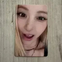 [BUNJANG] LE SSERAFIM Huh Yunjin Pureun Flow Japan Membership Photocard / 르세라핌 퓨어플로우 저팬 멤버쉽  허윤진