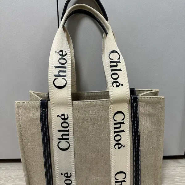 [BUNJANG] Chloé Woody Medium Tote Bag White Blue / 끌로에 우디 미디움 토트백 화이트 블루