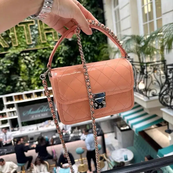 [BUNJANG] Maiyiko Quilted Camera Bag Coral / 마이아이코 카메라백 코랄