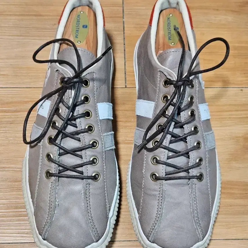 [BUNJANG] Maccheronian x WASH Collaboration Vulcanized Leather Sneakers / 마케로니안 스니커즈(40, 260)