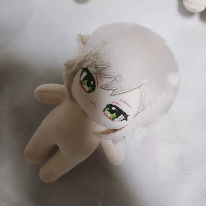 [BUNJANG] Hinomori Shiho Leonie Plush Doll / 히노모리 시호 솜인형 레오니 프로세카 프세카