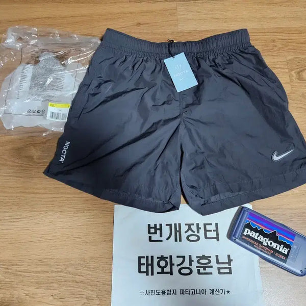 [BUNJANG] Nike x Drake NOCTA Woven Shorts Anthracite Grey / 나이키 x 드레이크 녹타 우븐 쇼츠 앤트러사이트 그레이