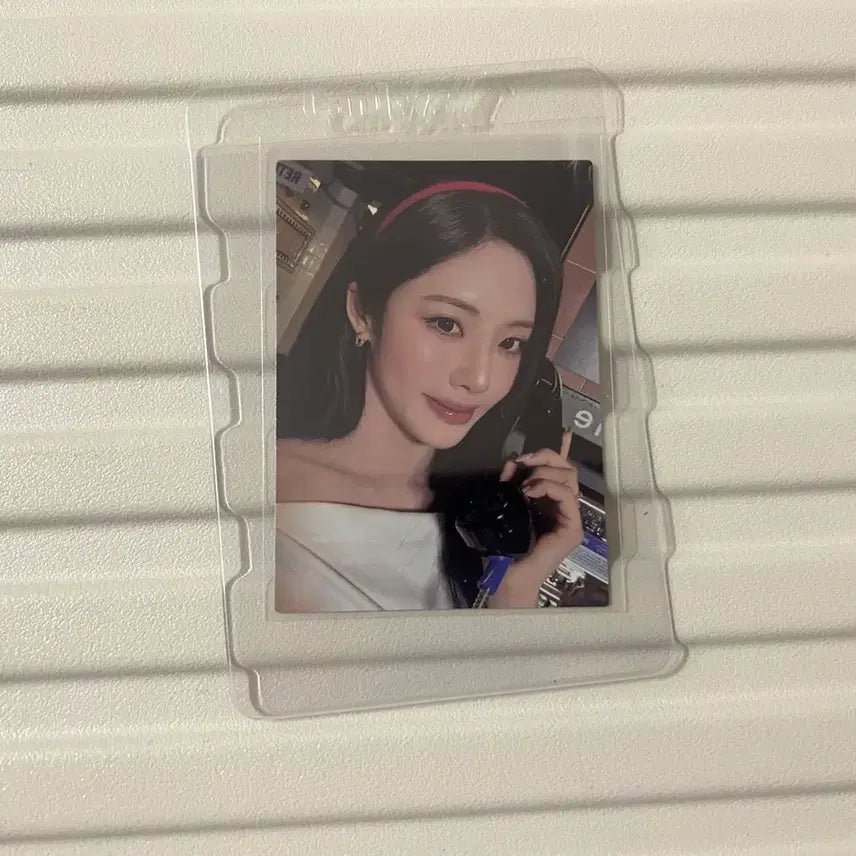 [BUNJANG] fromis_9 Jiwon Teretca 100 Photocard / 프로미스나인 박지원 테레카 100명 프로모카드 판매