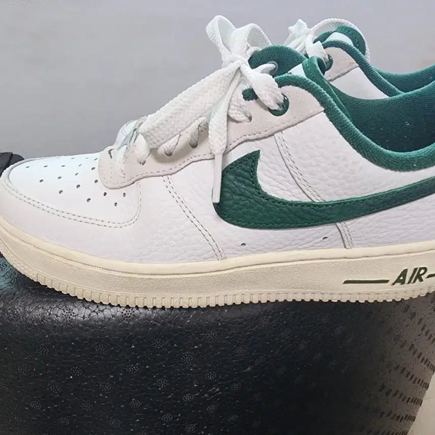 [BUNJANG] Nike Air Force 1 Low Green Swoosh / 나이키 에어포스 1 로우 그린 스우시