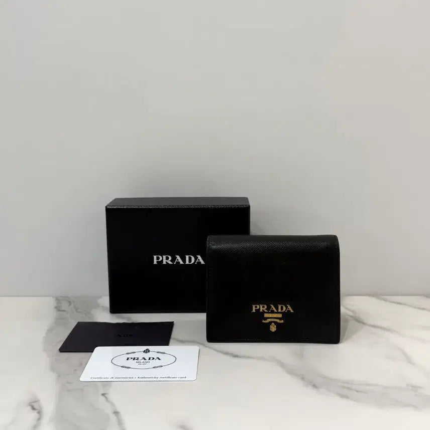 [BUNJANG] Prada Saffiano Metal Logo Women's Bifold Wallet 1MV204 / 프라다 사피아노 메탈로고 여성 반지갑 1MV204
