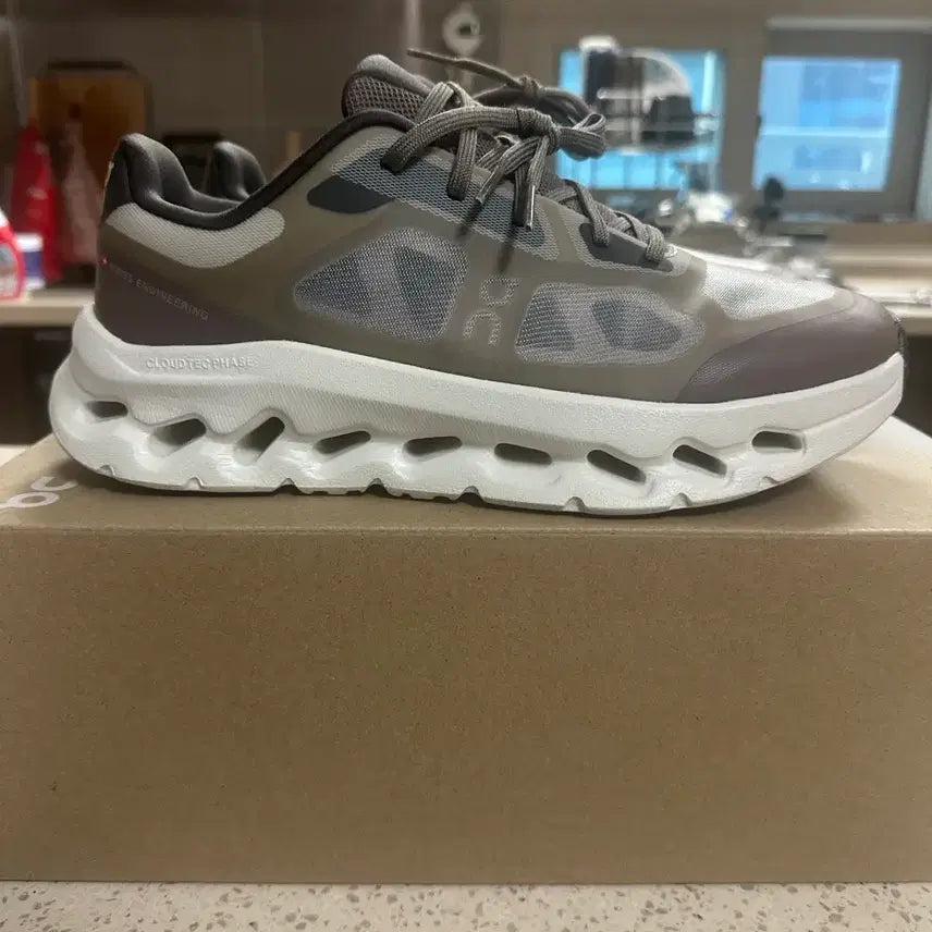 [BUNJANG] On Cloud Tiltreform Ash Espresso Size 265 / 온 클라우드 틸트리믹스 애쉬에스프레소 사이즈265