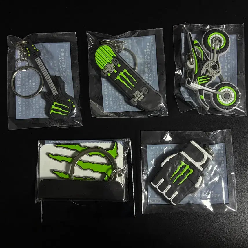 [BUNJANG] Monster Energy Drink Keyring Set (5 Pieces) / 일본 팝업 한정 몬스터 에너지 드링크 키링 5개 세트