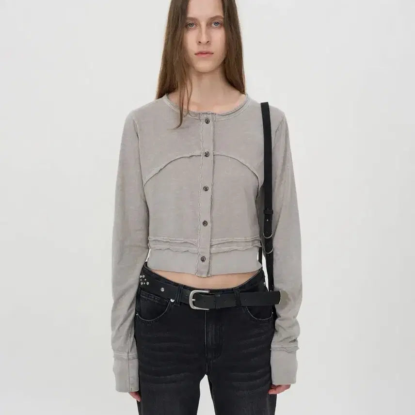 [BUNJANG] Insilence Women's Slim Cut-off Cardigan - Grey / 인사일런스 우먼 슬림 컷오프 가디건 - 그레이