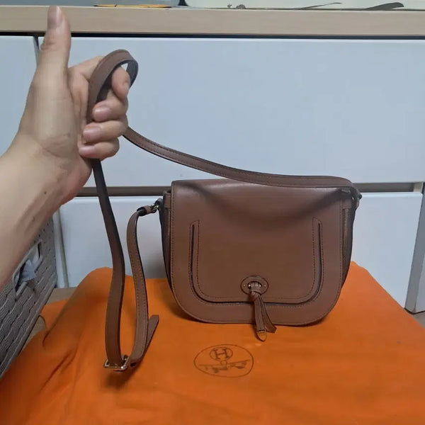 [BUNJANG] Beanpole Brown Leather Shoulder Bag/Crossbody Bag / 빈폴 가죽 브라운 숄더백 크로스백 가방