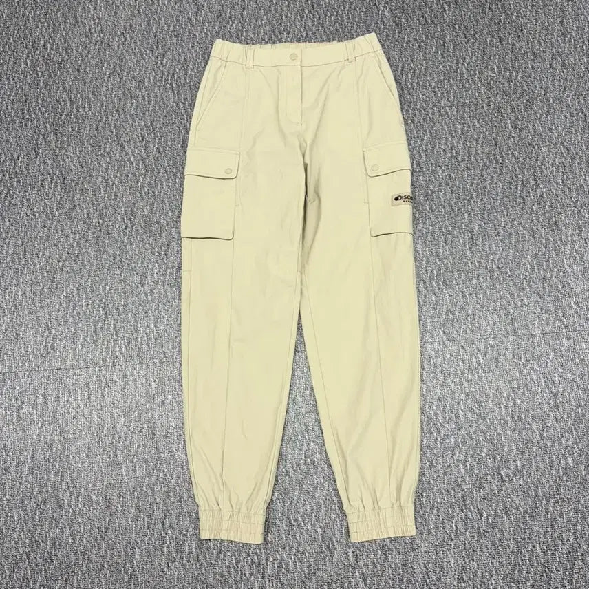 [BUNJANG] Discovery Women's Tapered Cargo Jogger Pants / 디스커버리 여성 테이퍼드 카고 조거팬츠