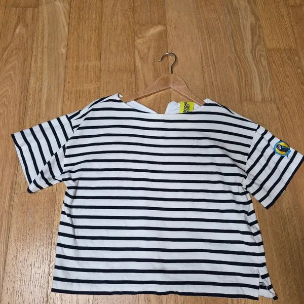 [BUNJANG] Lucky Chouette Striped Short Sleeve T-Shirt / 럭키슈에뜨 반팔티셔츠