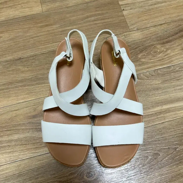 [BUNJANG] Clarks Sandals White Strap Design / 클락스 샌들 230