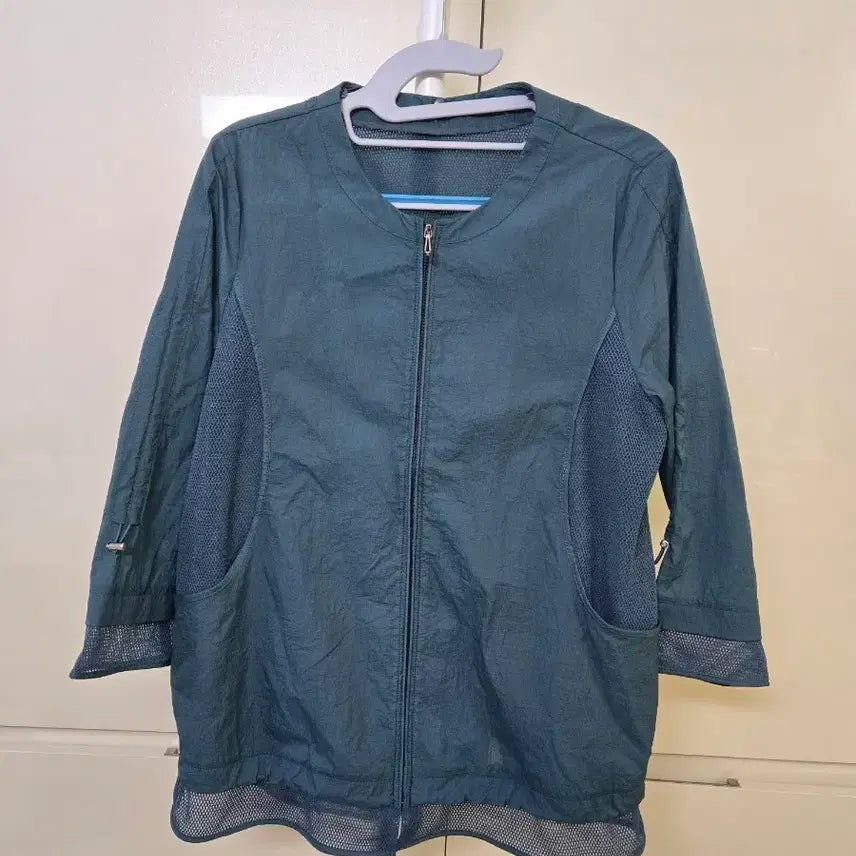 [BUNJANG] Zip-Up Jacket with Mesh Panels / 프리
