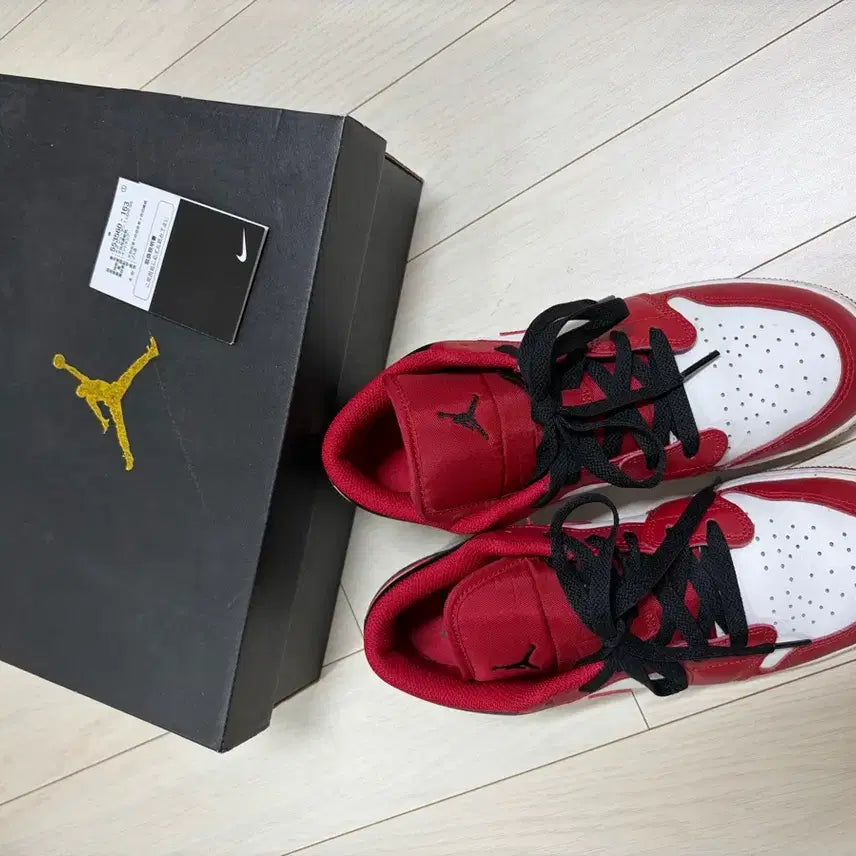 [BUNJANG] Nike Air Jordan 1 Low GS White Gym Red Black / 나이키(GS)조던1 로우 화이트 짐레드 블랙