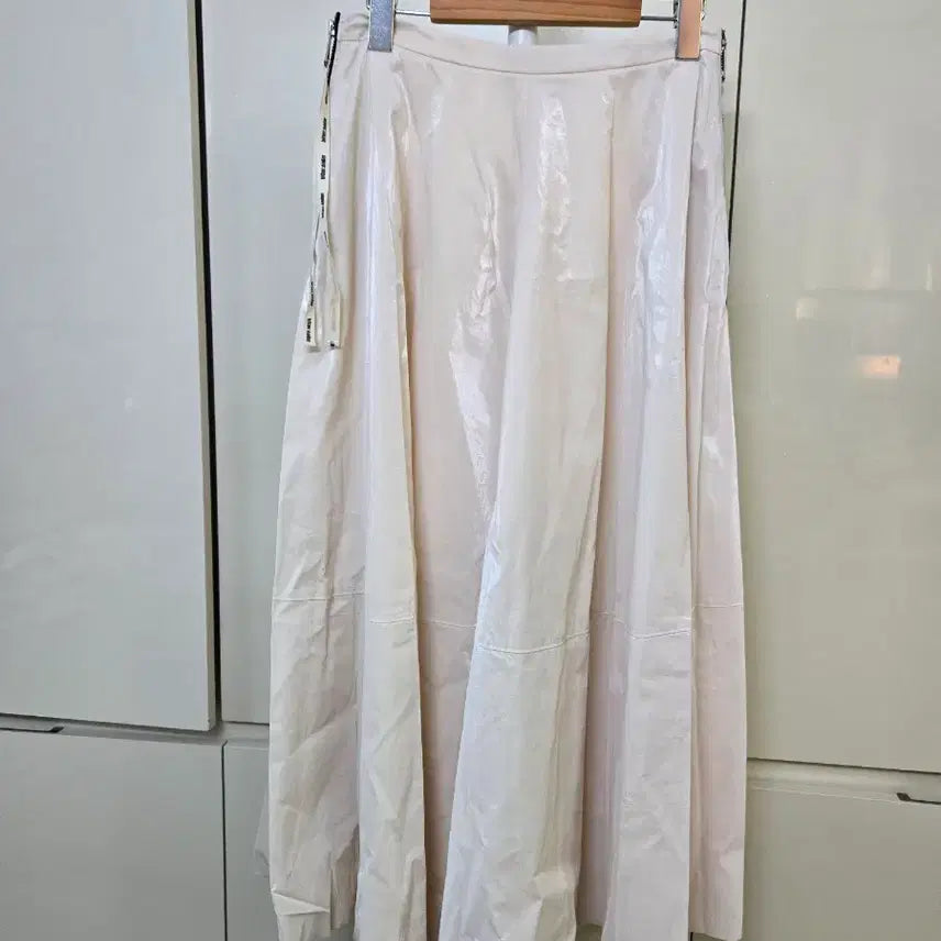 [BUNJANG] Satin Long Skirt - Ivory / 새틴 스커트 아이보리