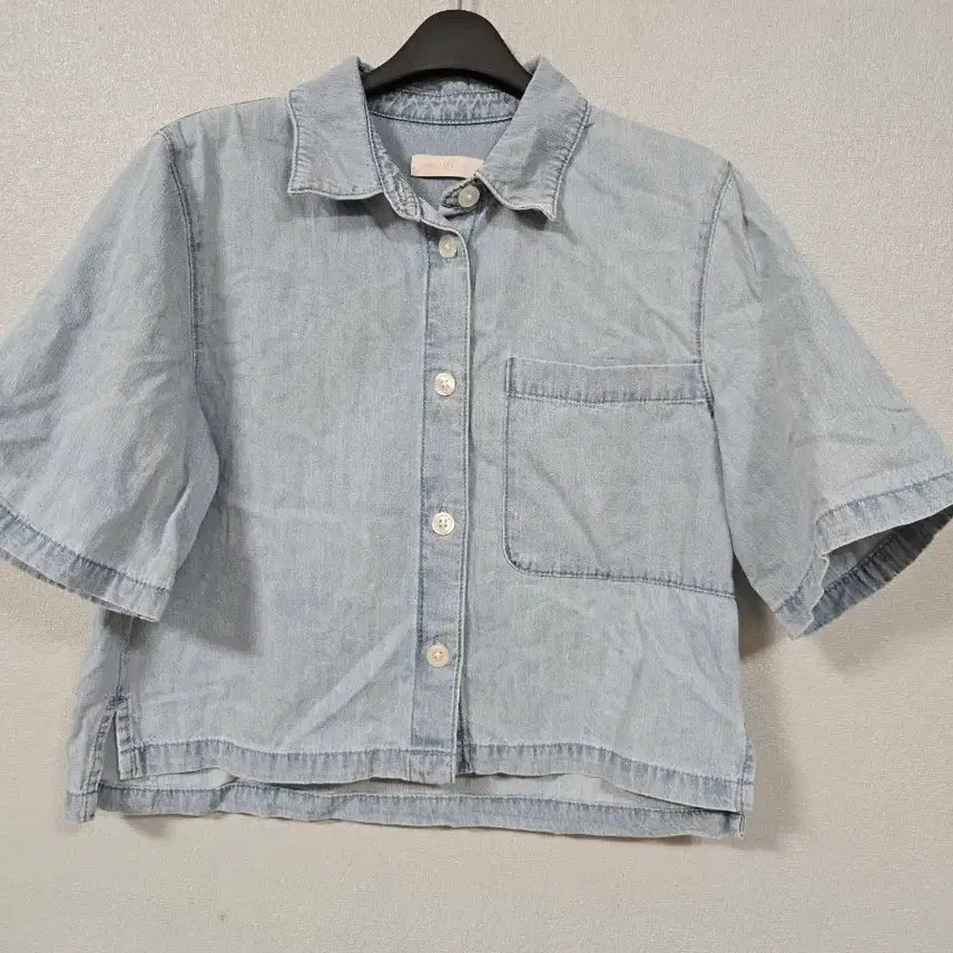 [BUNJANG] Cropped Light Wash Denim Shirt (Size 55-66) / 크롭 연청 남방 55~66