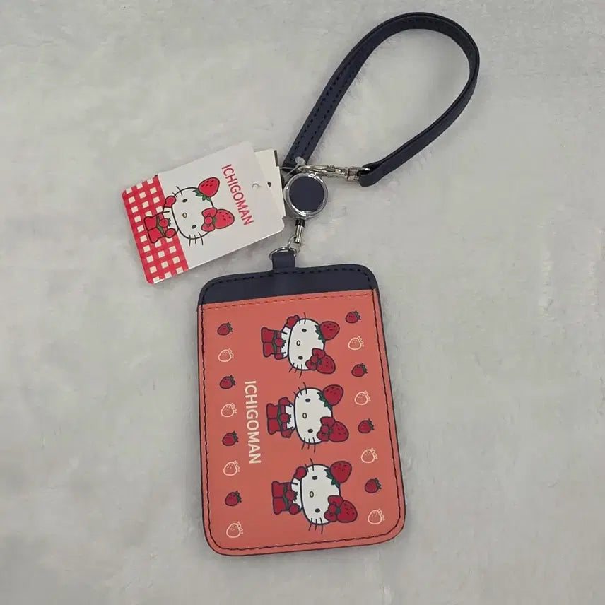 [BUNJANG] Aveil Sanrio Ichigoman Reel Pass Card Holder / [일본정품] 아베일 산리오 이치고맨 릴패스 카드지갑