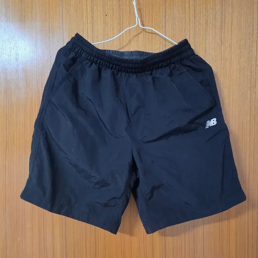 [BUNJANG] New Balance Shorts / 뉴발란스 반바지 BLACK