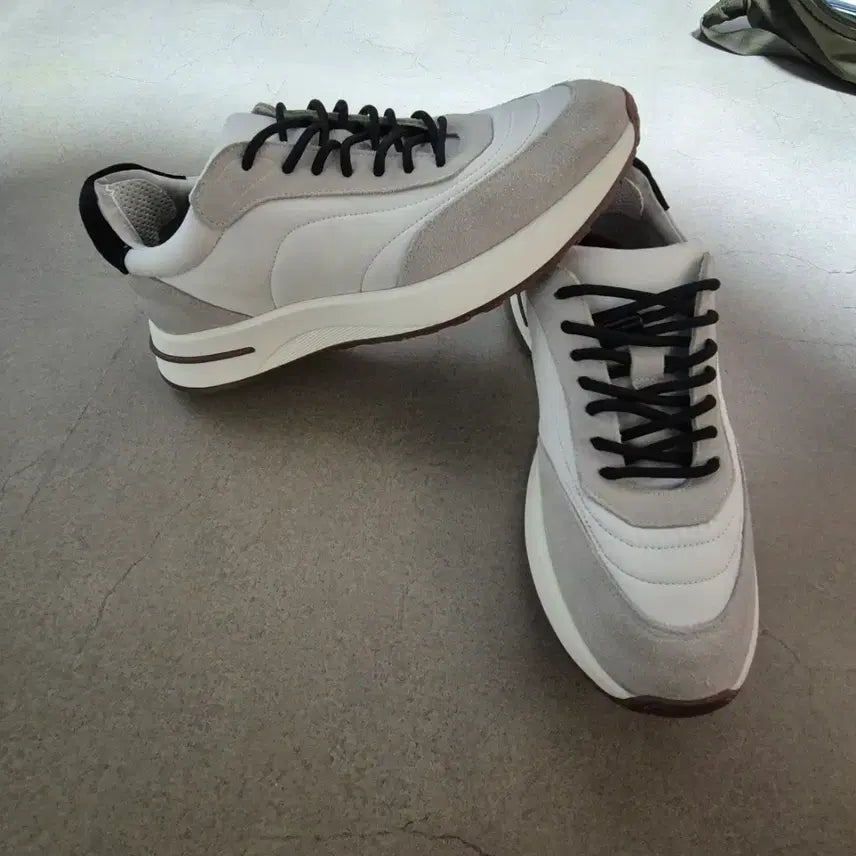 [BUNJANG] Loro Piana Weekend Walk Sneakers / 로로피아나 위크엔드 워크 스니커즈41