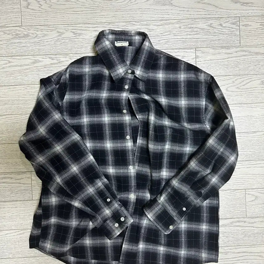 [BUNJANG] Untapped Studio City Boy Shirt M / 언탭트스튜디오 시티보이 셔츠 m