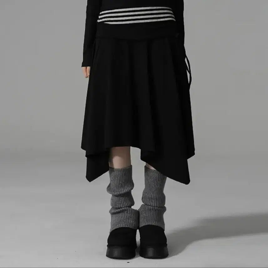 [BUNJANG] Binary One Jewel Asymmetric Midi Skirt / 바이너리원 쥬얼 언발 미디스커트