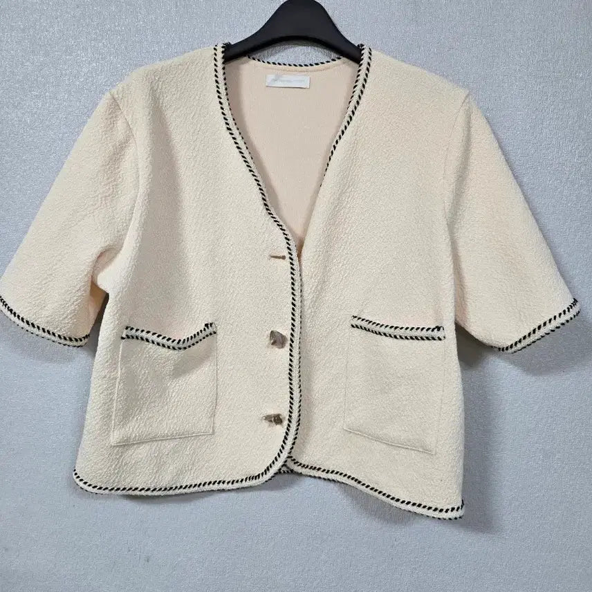 [BUNJANG] Tweed Cropped Short-Sleeve Jacket Navy Trim Size 66 / 트위드 크롭 반팔쟈켓 66