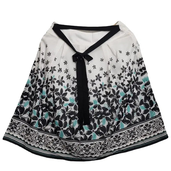 [BUNJANG] White Flower Pattern Mini Skirt (25-inch) / JPN 화이트 플라워 패턴 미니스커트 [25인치] 폴리에스터 100%