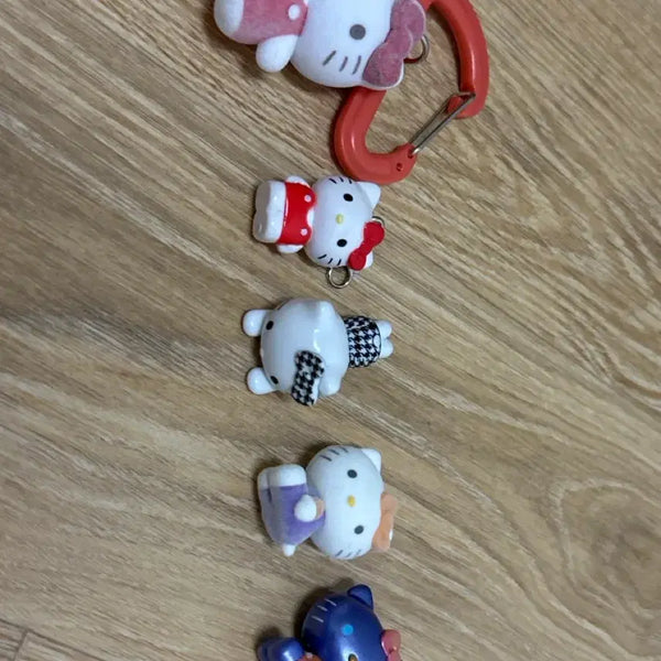 [BUNJANG] Hello Kitty Gacha/Mejilushi/Keyring Set / 키티 가챠/메지루시/키링 각 4500