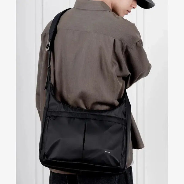 [BUNJANG] WORTHWHILE MOVEMENT Bridge Bag Black / 월스와일무브번트 브릿지백