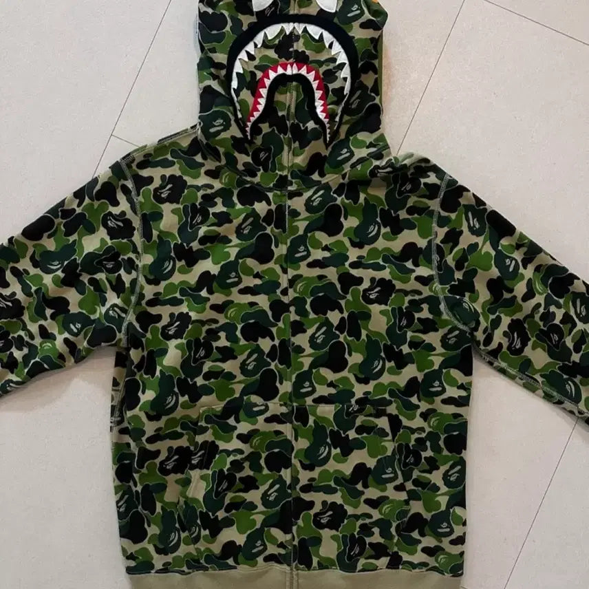 [BUNJANG] BAPE Full Zip Hoodie / 베이프 후드집업