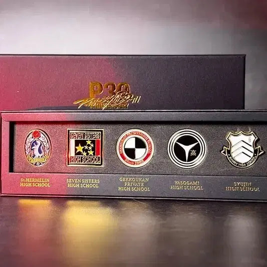 [BUNJANG] Persona 30th Anniversary School Emblem Pin Badge / 페르소나 30주년 학교 엠블럼 핀 배지 팝니다