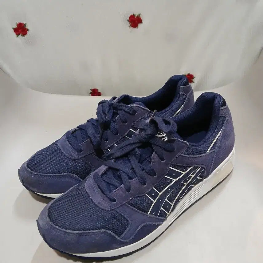 [BUNJANG] Asics Navy Sneakers / 아식스 운동화 네이비 270