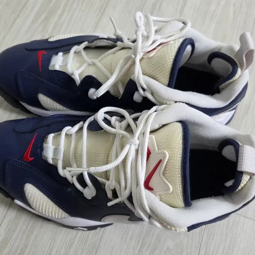 [BUNJANG] Nike Air Barrage Low Sneakers / Nike Air Barrage Low