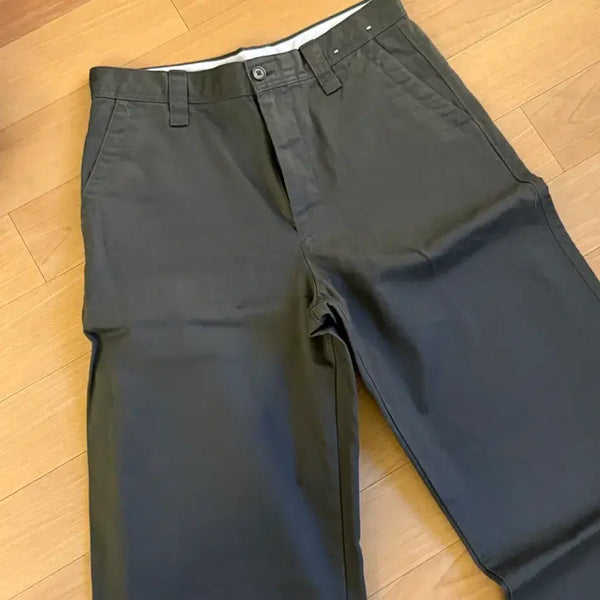[BUNJANG] Uniqlo U Wide Leg Pants Olive / 유니클로 U 와이드노 올리브 82