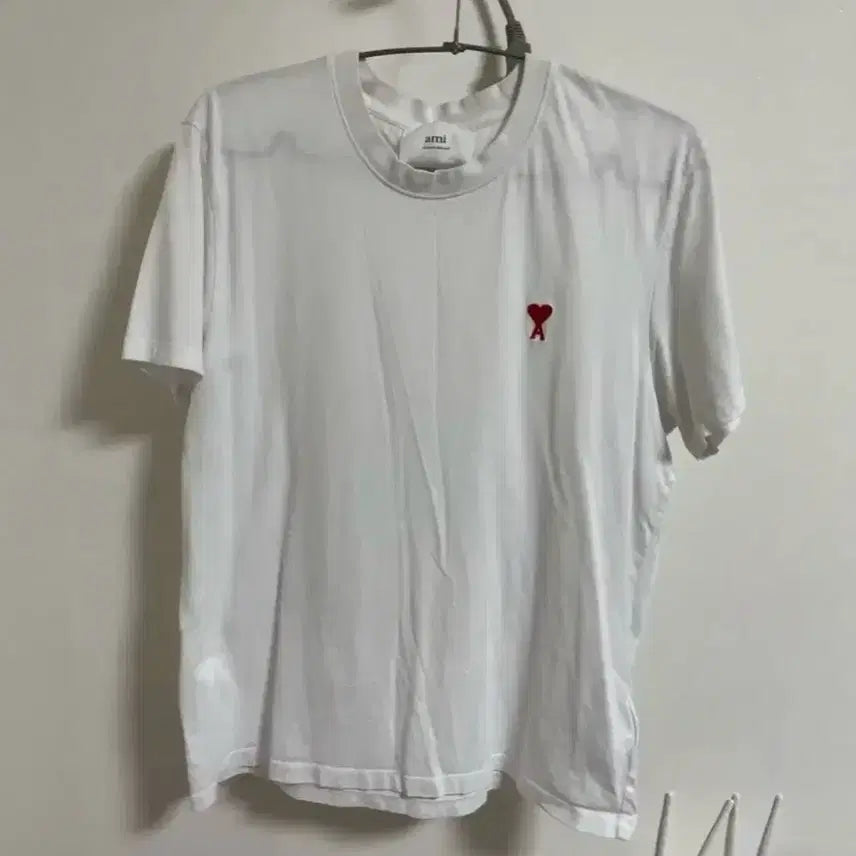 [BUNJANG] AMI Heart Logo Short Sleeve T-Shirt White / 아미 하트 로고 반팔 티셔츠 화이트