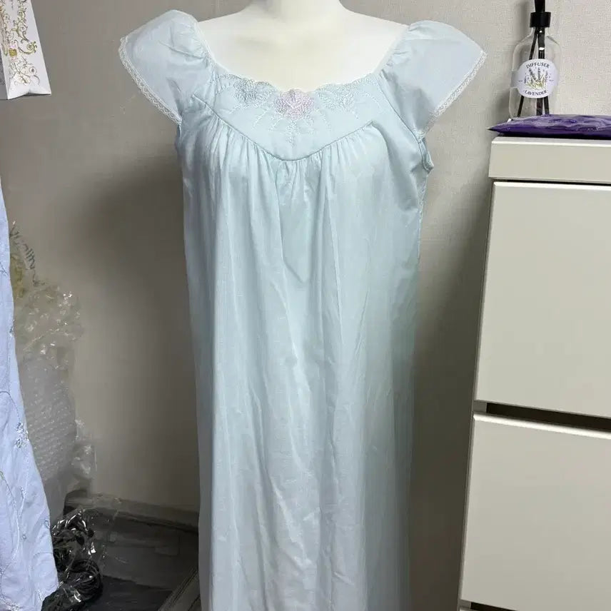 [BUNJANG] Enne Vintage Moni Quilted Lace Wing Pajama Dress / 엔느빈티지 몬니 누빔 레이스 날개 파자마 원피스 프린세스