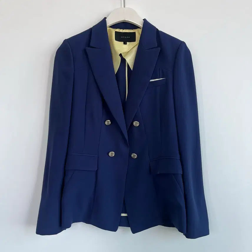 [BUNJANG] On & On Navy Double Button Jacket / 온앤온 네이비 더블 버튼 자켓 2