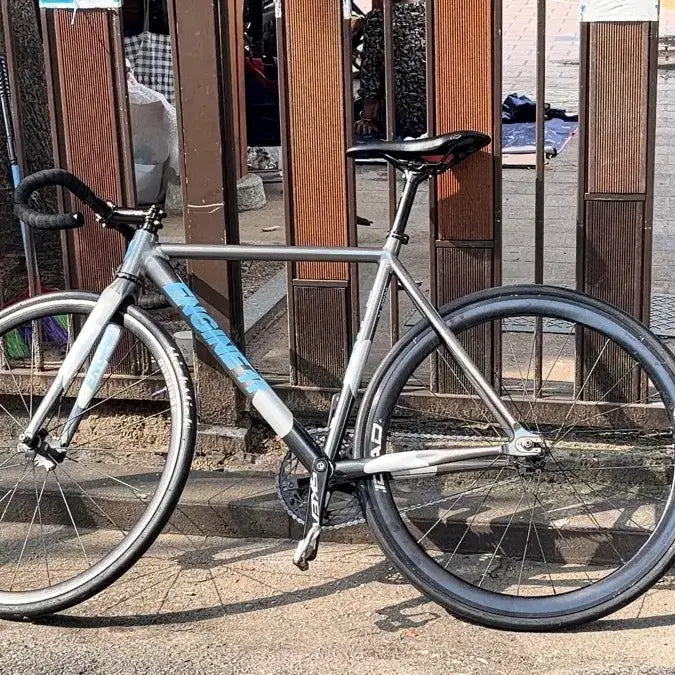 [BUNJANG] Engine 11 Gunmetal Road Bike / 엔진 11건메탈입니다
