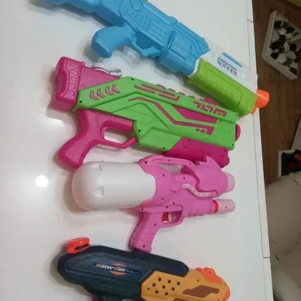 [BUNJANG] Water Gun Set (4 pcs) / 페스티벌. 물총4개. 일괄. 18000원에. 판매. 물총끈도. 드림
