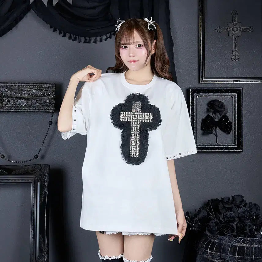 [BUNJANG] Lafary Mine Studded Cross T-Shirt / Lafary 라파리 mine 스터드 크로스 반팔 티셔츠