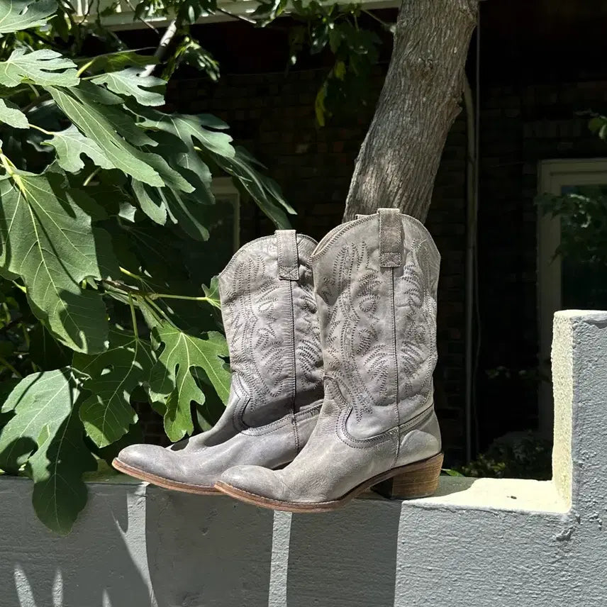 [BUNJANG] TEXTO Smoky Grey Stitch Western Boots / TEXTO 스모키 그레이 스티치 웨스턴 부츠