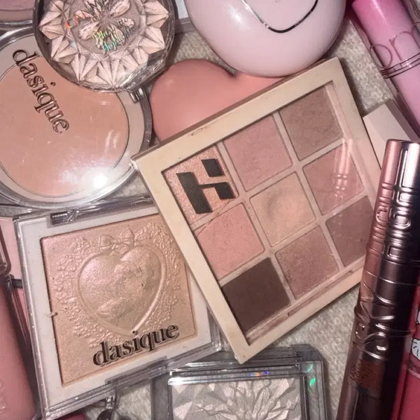 [BUNJANG] Pink Summer / True Cool Tone Makeup Lucky Box (Used) / 핑잘봄~여쿨 랜박
