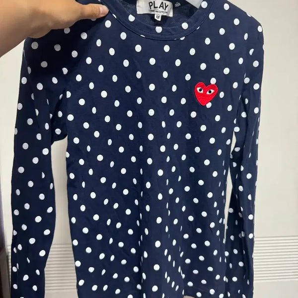 [BUNJANG] Comme des Garçons Play Dot Long Sleeve T-Shirt Navy M / 꼼데가르송 플레이 도트 긴팔티 네이비 M