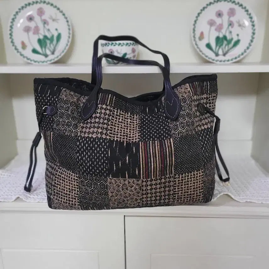 [BUNJANG] Quilted Shoulder Bag / 정성가득 퀼트 숄더백