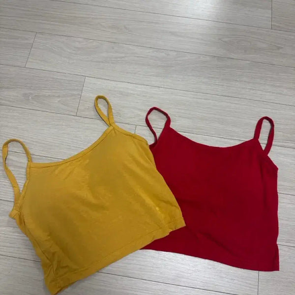 [BUNJANG] 2-Pack Sleeveless Tank Tops (Red/Yellow) / 나시 세트 레드/옐로우