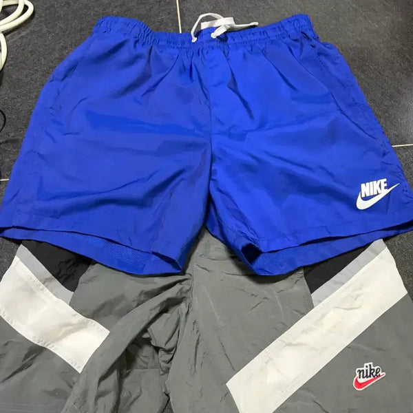[BUNJANG] Nike Woven Pants (M) & Swim Pants (XL) Bundle / 나이키 우븐팬츠 M, 스윔팬츠 XL