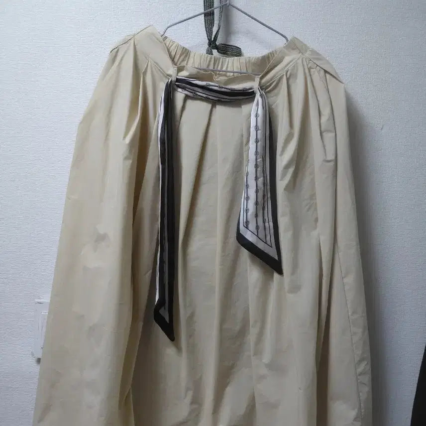 [BUNJANG] Beige Ribbon Detail Long Skirt / 스테파니치마 27~28