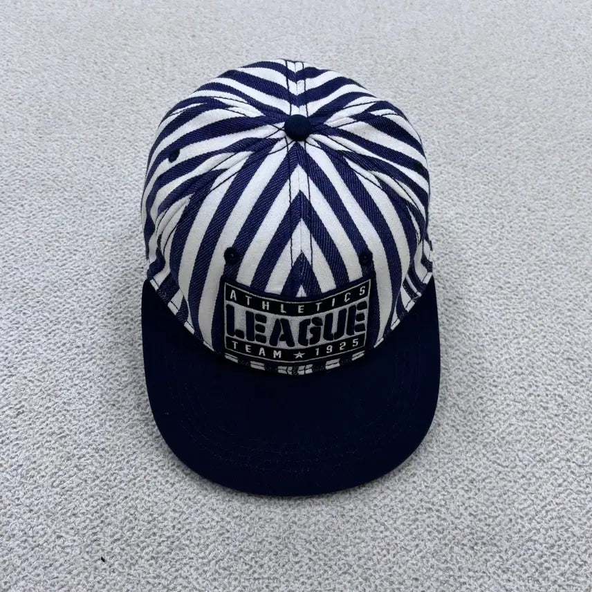 [BUNJANG] Yusol Striped Pattern Snapback / M 유솔 스트라이프 패턴 스냅백 0630E2