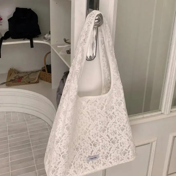 [BUNJANG] Rolleraloha Lace Shoulder Bag White / 로라로라 레이스 숄더백 화이트 (단종 / 1회 착용)